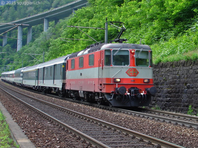 SBB Re 4/4 II 11109 'Swiss Express'